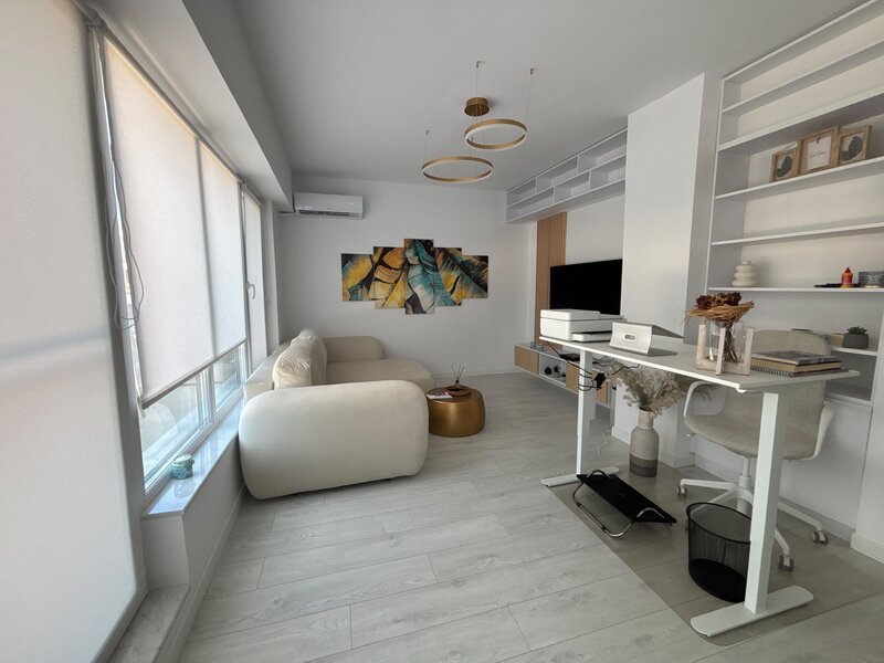 Timpuri Noi apartament lux prima inchiriere
